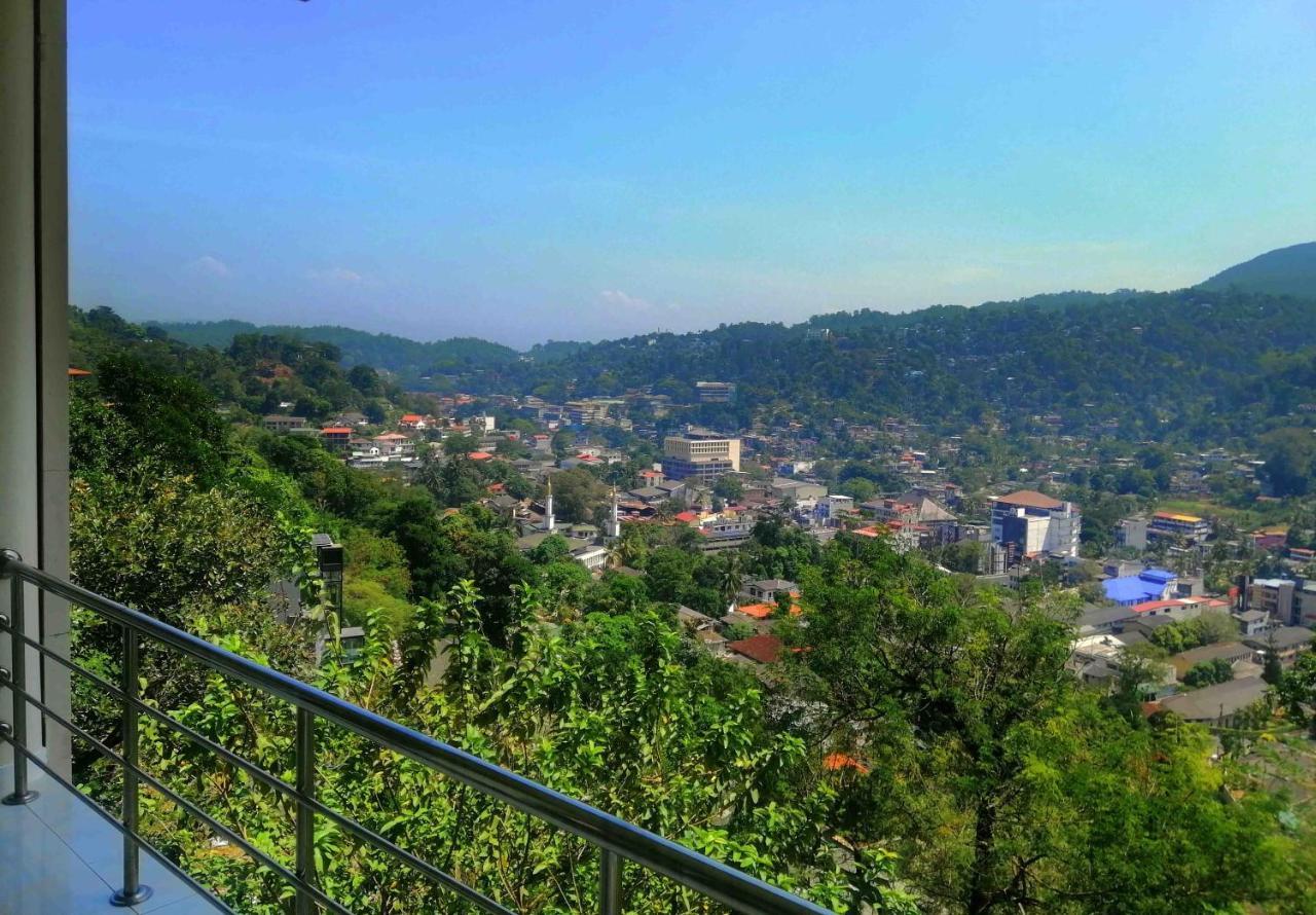 Sky Valley Kandy Exterior foto
