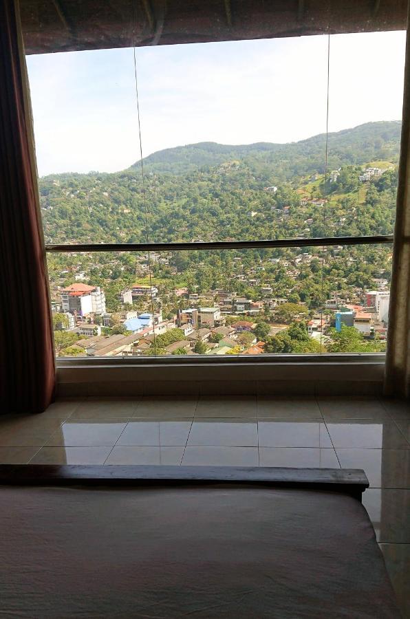 Sky Valley Kandy Exterior foto
