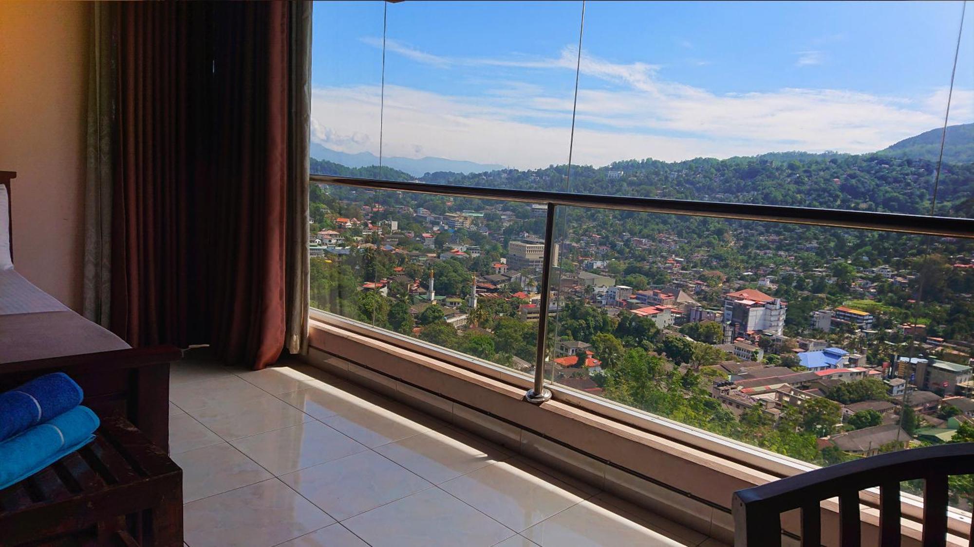 Sky Valley Kandy Exterior foto